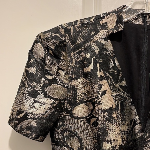Zac Posen Python-Print Short Sleeve Dress - Picture 3 of 16